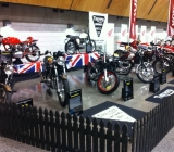 best-club-stand