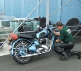 pete-making-minor-adjustments